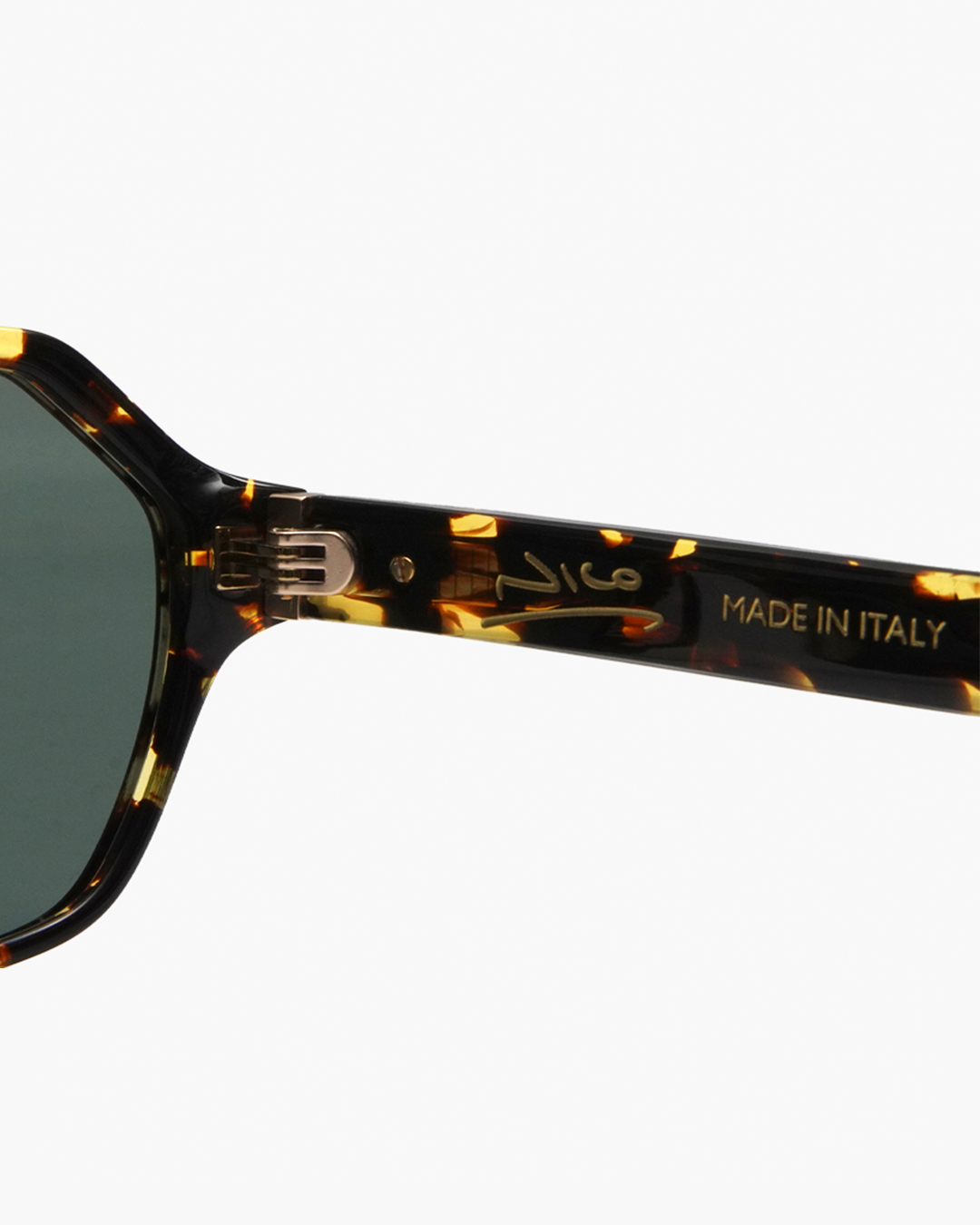 NICO IV – Acacia Tortoise