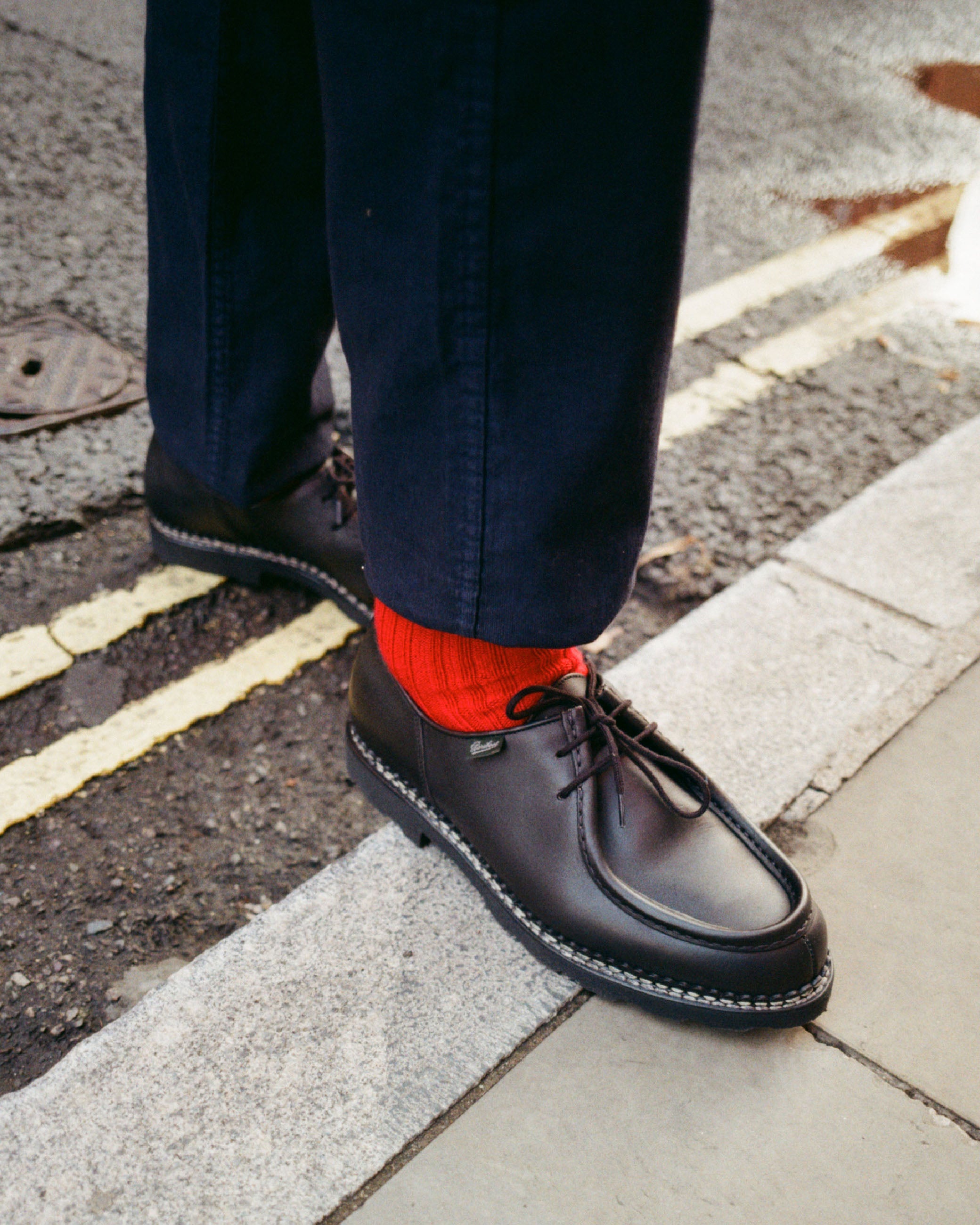Michael Noir – JOHN SIMONS
